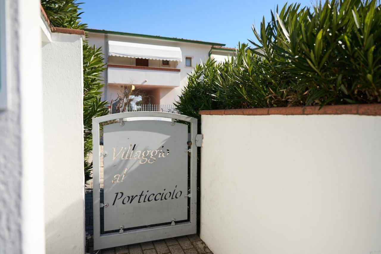 Appartamento Al Porticciolo-Residence Con Piscina-Cavallino Treporti Bagian luar foto
